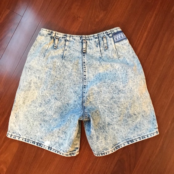 Totally awesome 80’s vintage shorts - Picture 4 of 5